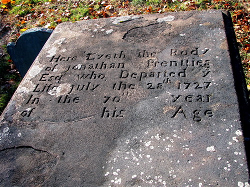 Headstone of Captain Jonathan Prentties, 1657-1727
